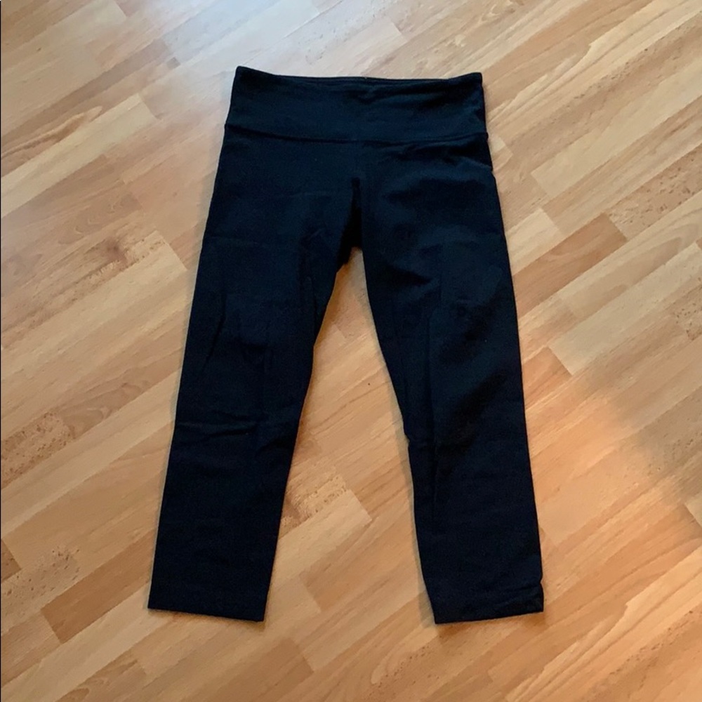 Lululemon wunder under crops